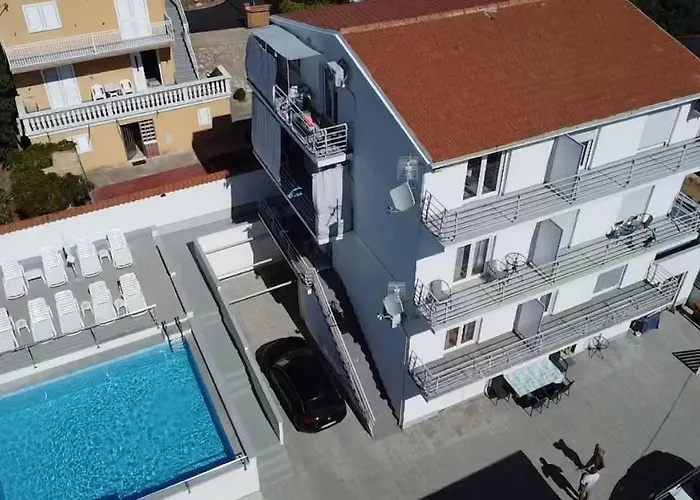 Apartmani Frano